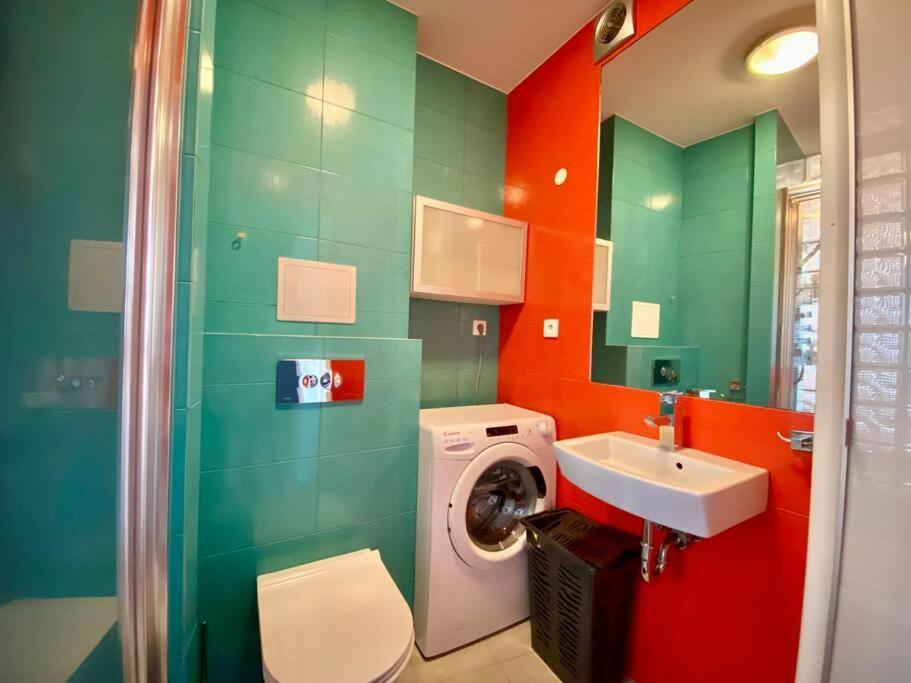 Apartamento Studio Muranow By Esteum Host Varsovia Exterior foto