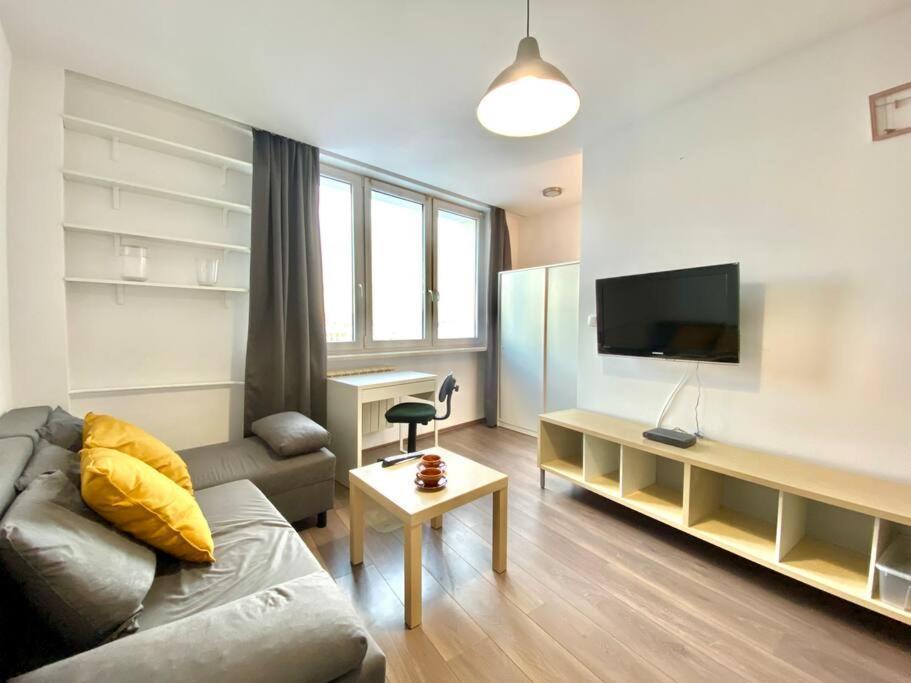 Apartamento Studio Muranow By Esteum Host Varsovia Exterior foto